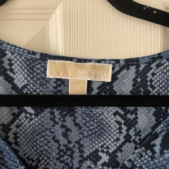 Michael Kors blouse - Picture 4 of 4